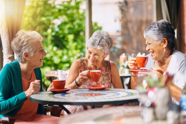 5 Ways for Seniors to Make Friends