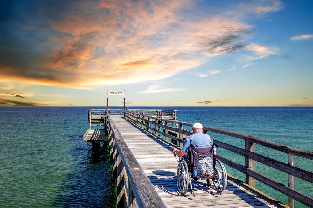 Where is the best place to travel for seniors with limited mobility?